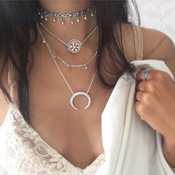 Jewelry - NEW boho multi layer necklace